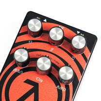 EARTHQUAKER DEVICES &amp; SUNN O))) "Half Life - Pedal" - Evil Greed
